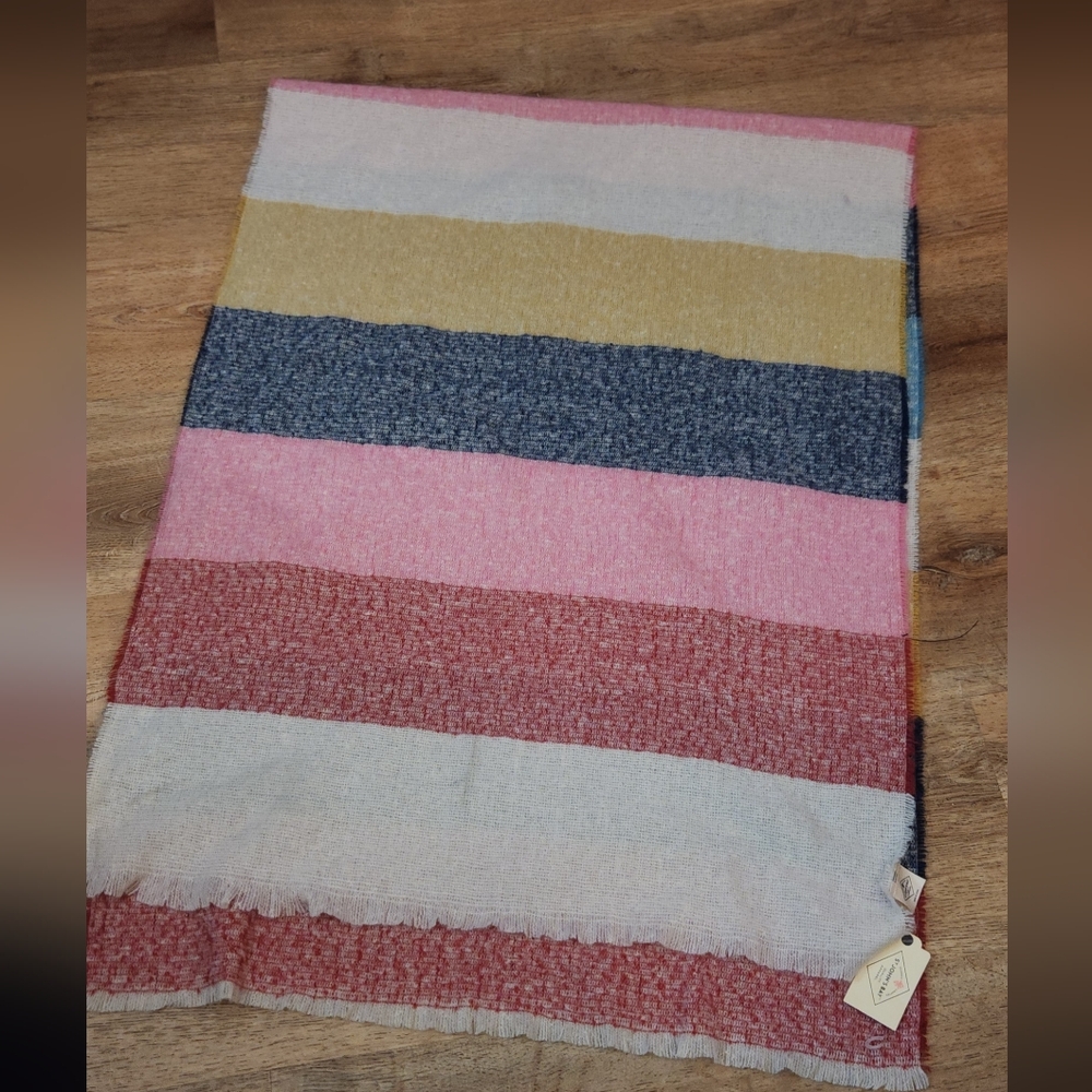 NWT Extra Large Scarf